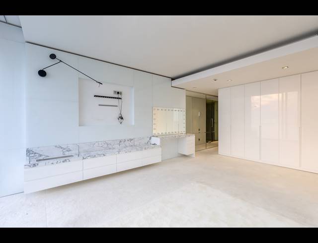 3 BEDROOM HOUSE TO LET IN CAMPS BAY